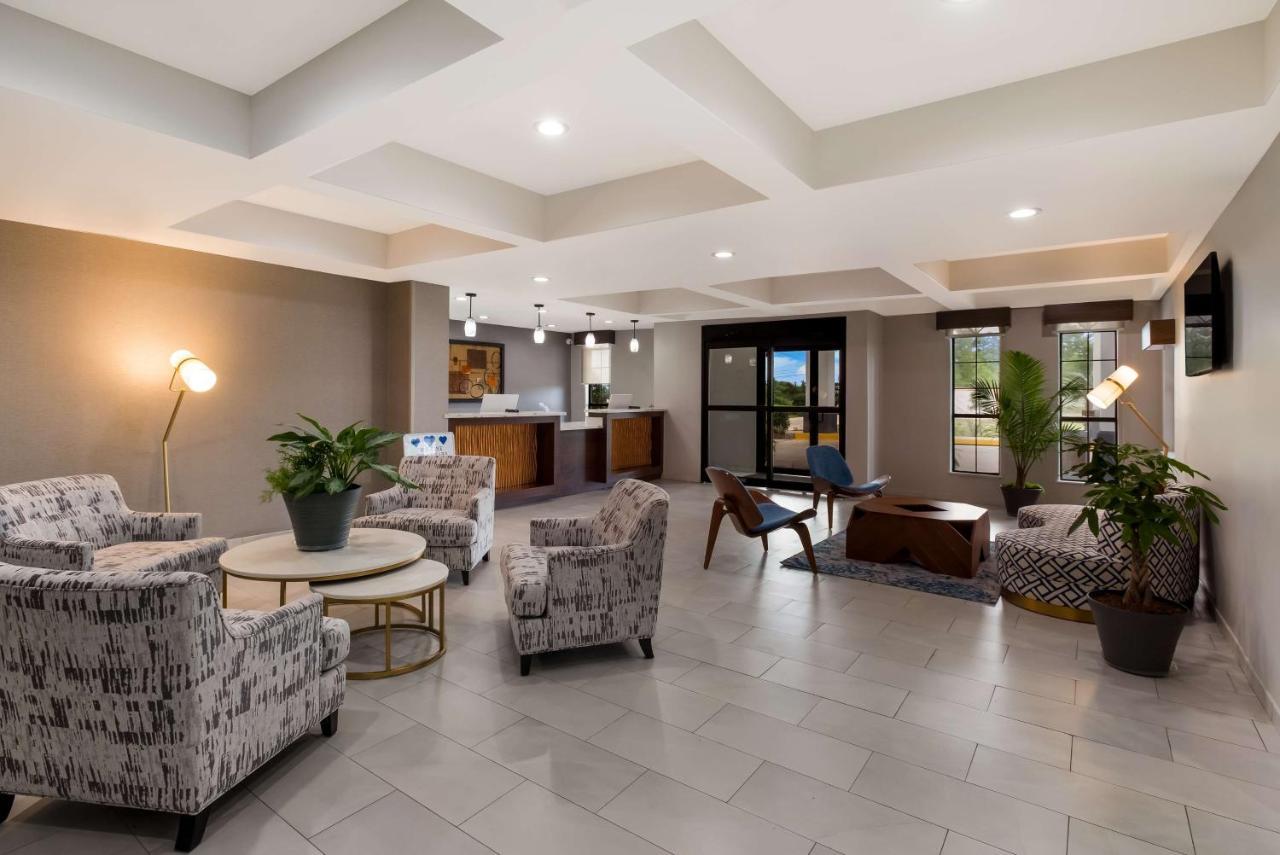 Best Western La Place Inn Ngoại thất bức ảnh