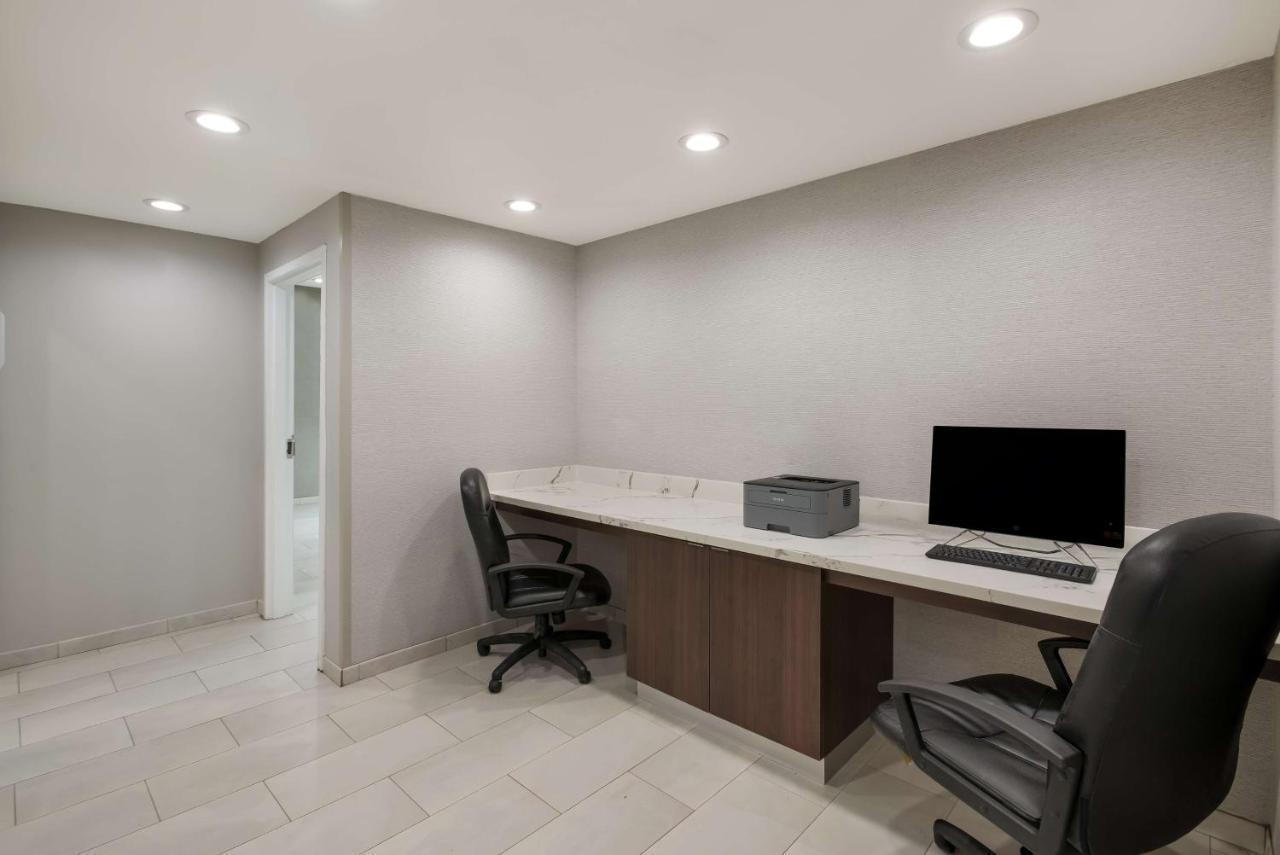 Best Western La Place Inn Ngoại thất bức ảnh