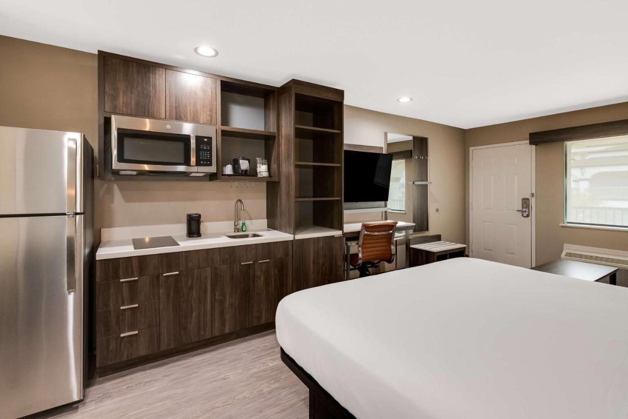 Best Western La Place Inn Ngoại thất bức ảnh