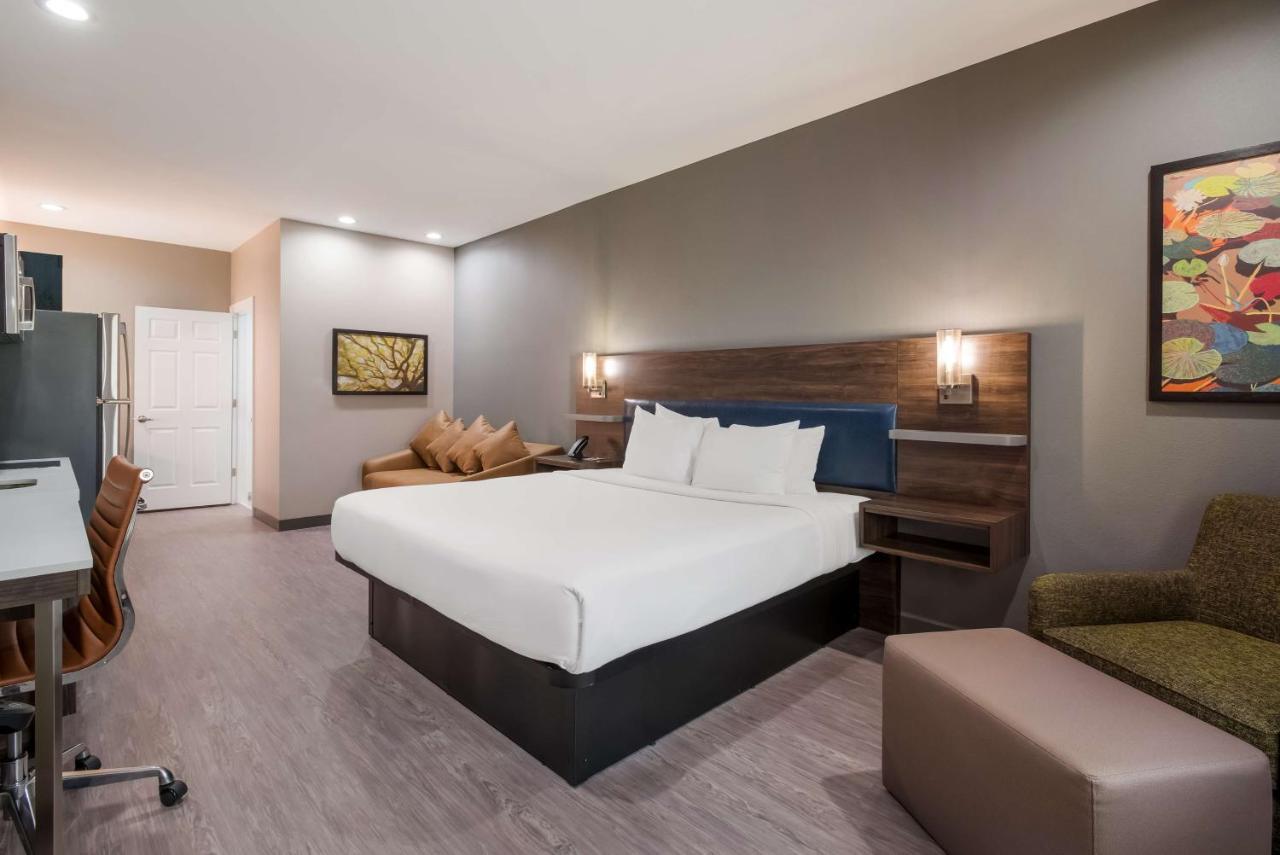Best Western La Place Inn Ngoại thất bức ảnh